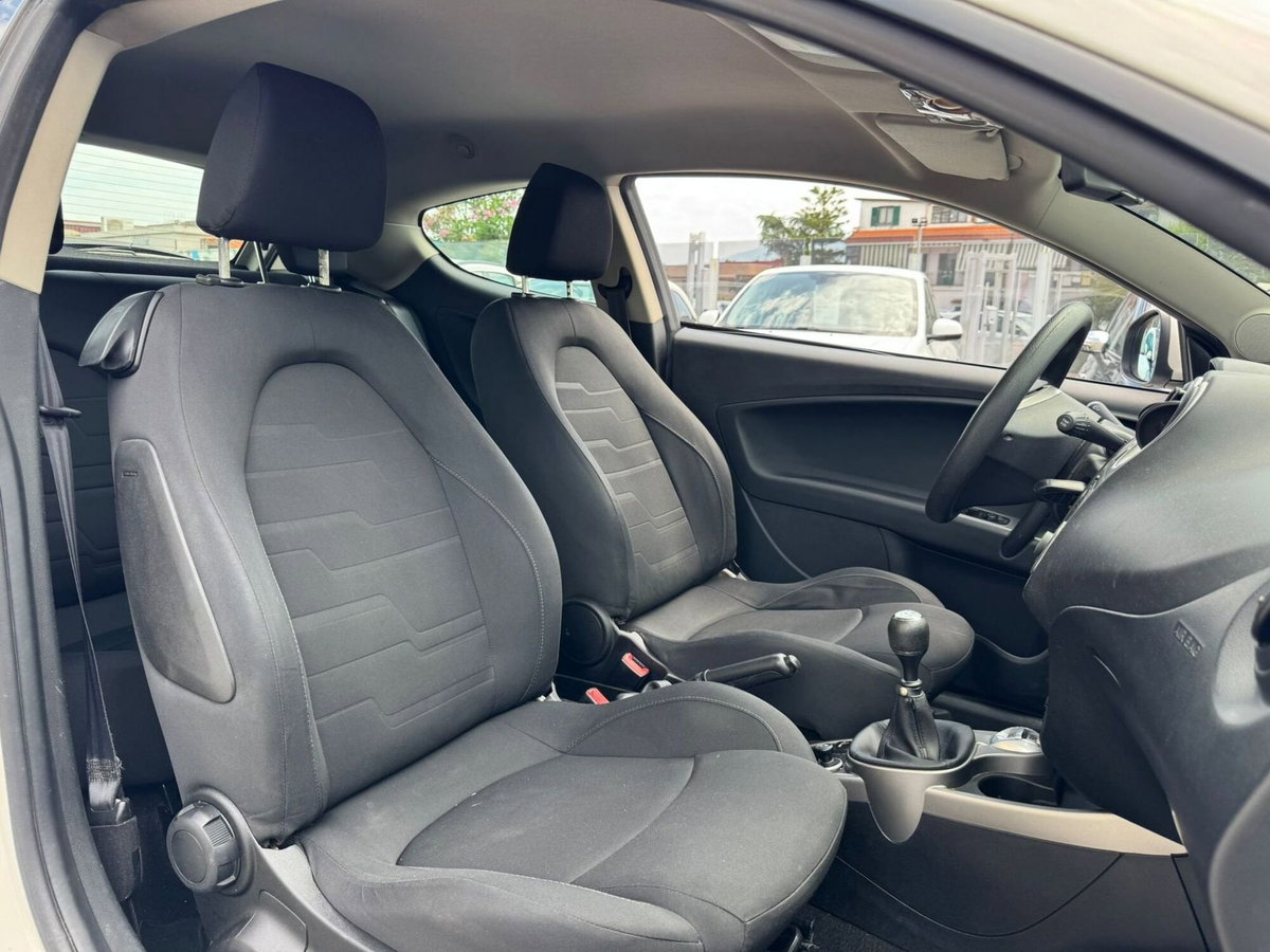 Alfa Romeo MiTo 1.3 JTDm 85 CV S&S Impression (10)