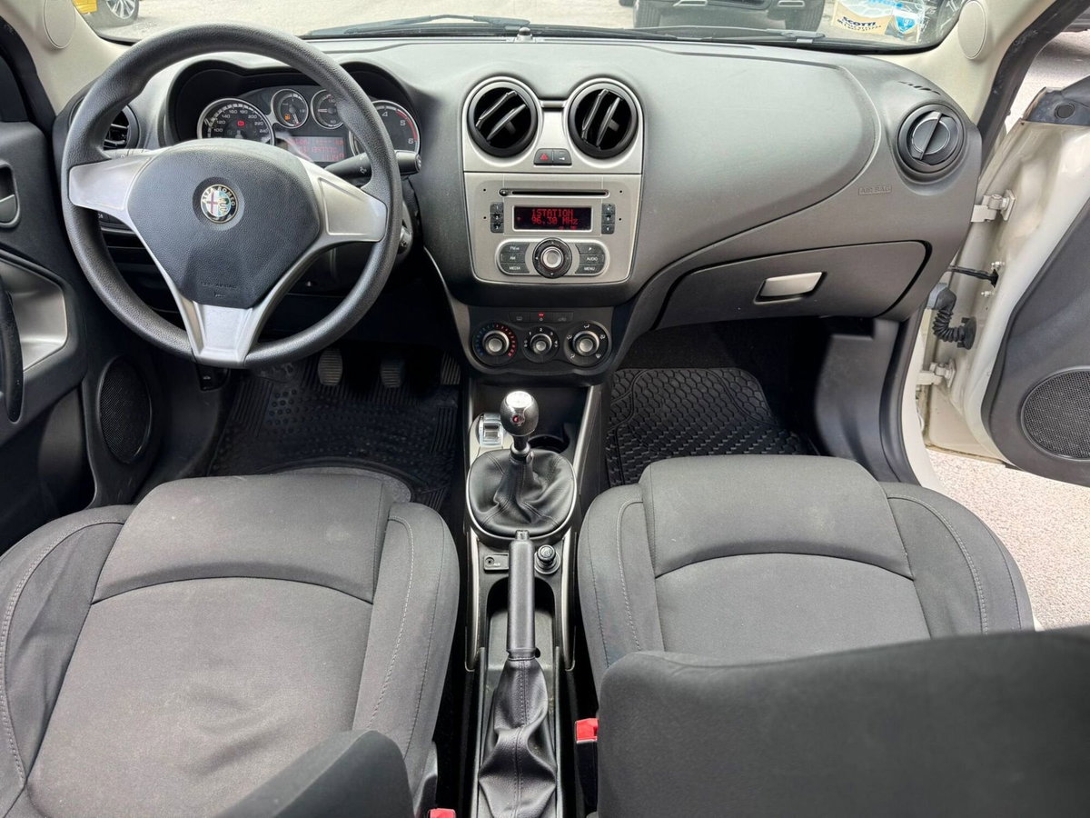 Alfa Romeo MiTo 1.3 JTDm 85 CV S&S Impression (12)