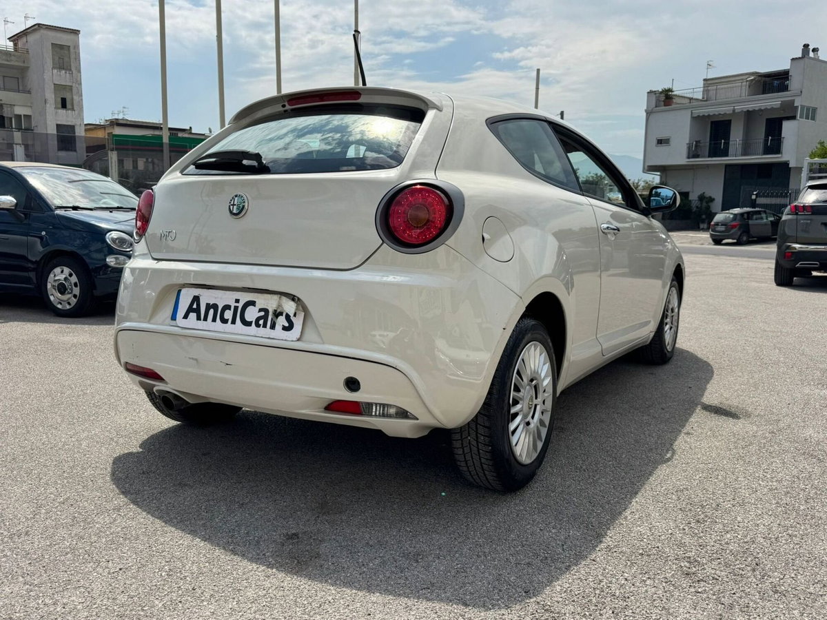 Alfa Romeo MiTo 1.3 JTDm 85 CV S&S Impression (16)