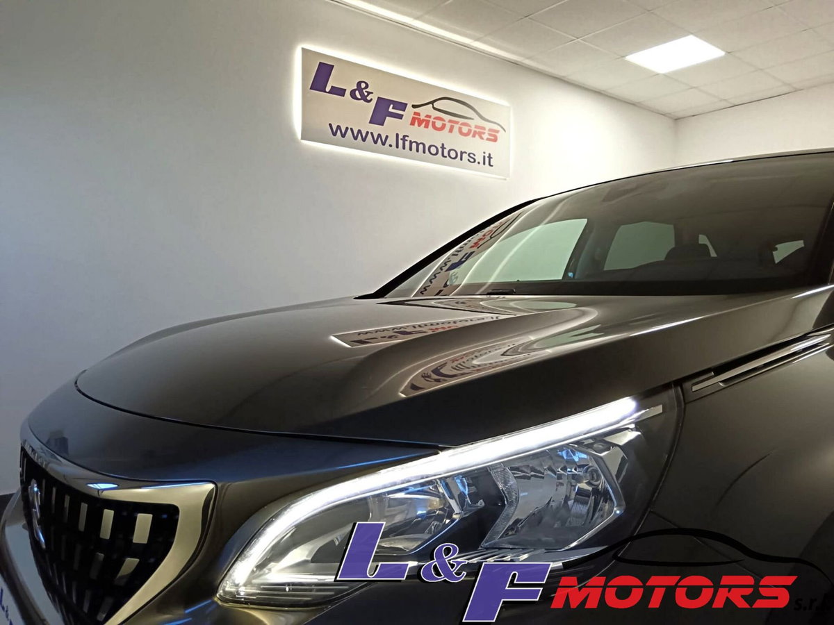 Peugeot 3008 BlueHDi 120 S&S Allure (11)