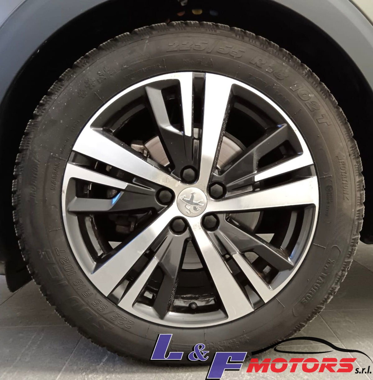 Peugeot 3008 BlueHDi 120 S&S Allure (17)