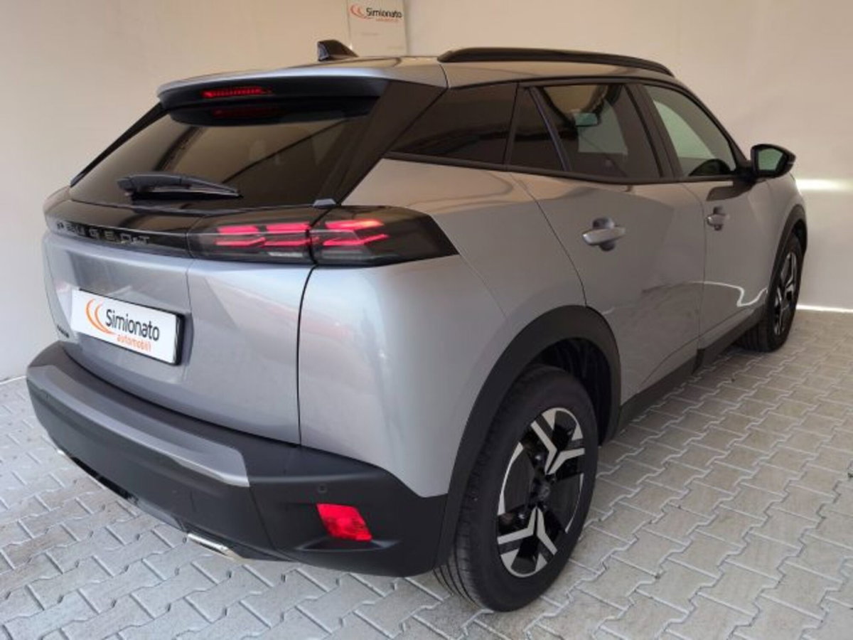 Peugeot 2008 PureTech 130 S&S Allure (4)
