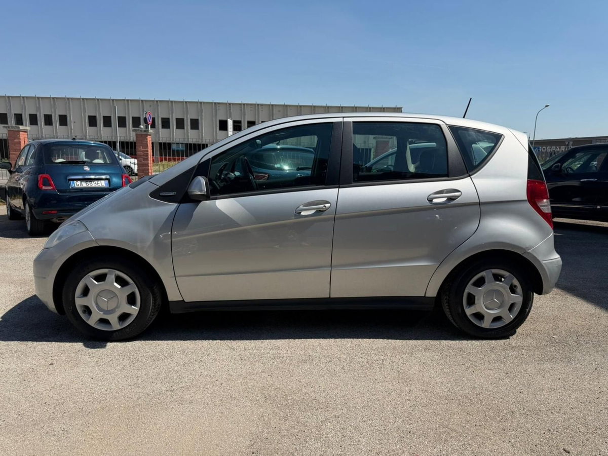 Mercedes-Benz Classe A 170 CDI cat Avantgarde Lunga (9)