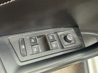 Volkswagen T-Roc 1.0 TSI Style (10)