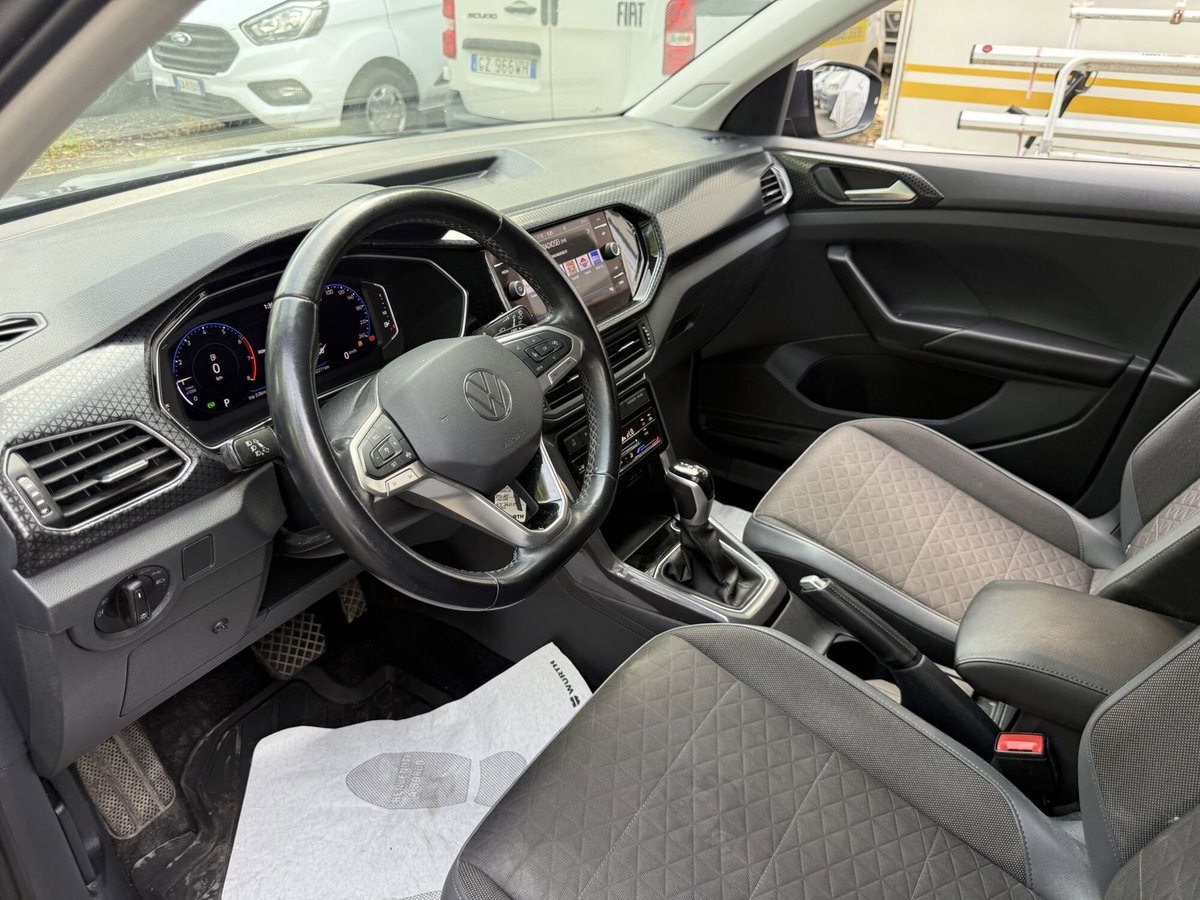 Volkswagen T-Cross 1.0 TSI 110 CV DSG Advanced (8)