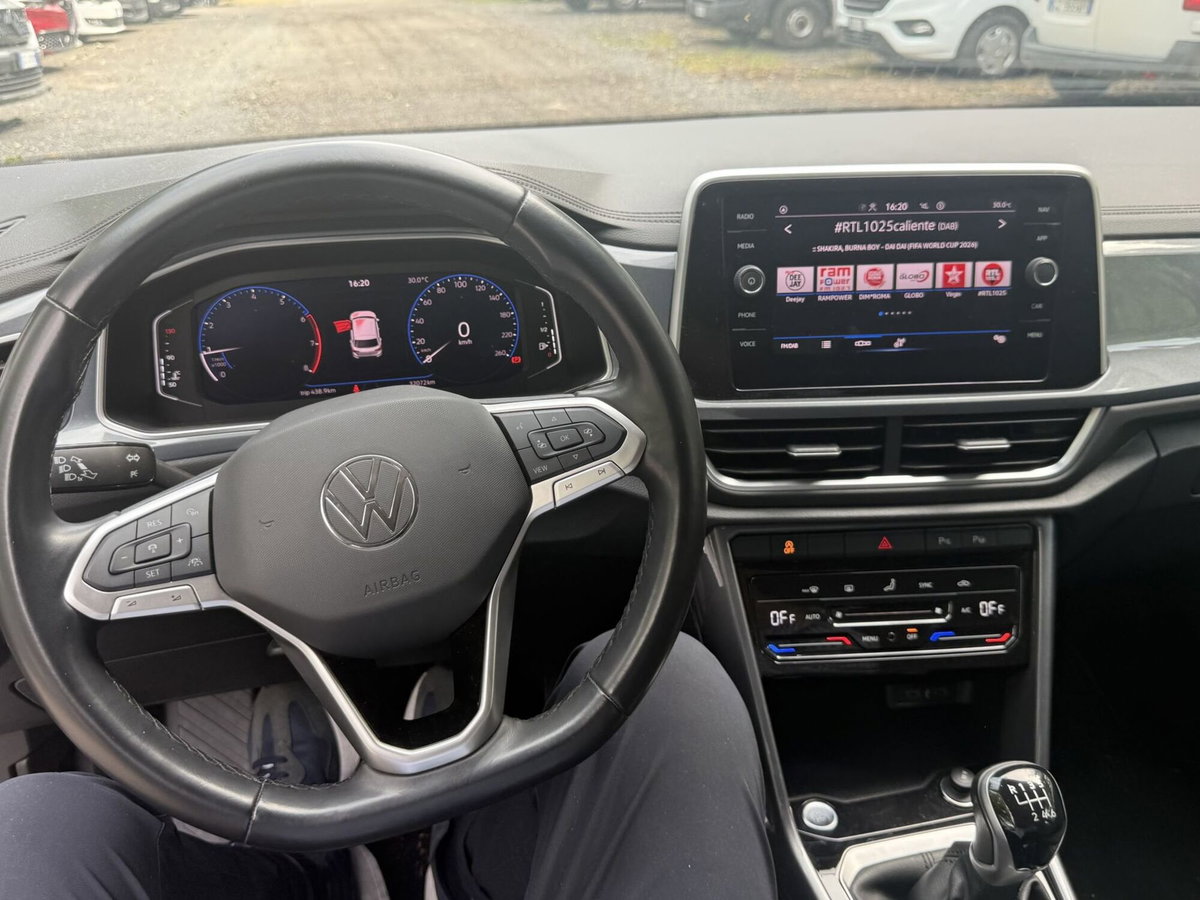 Volkswagen T-Roc 1.0 TSI Style (13)