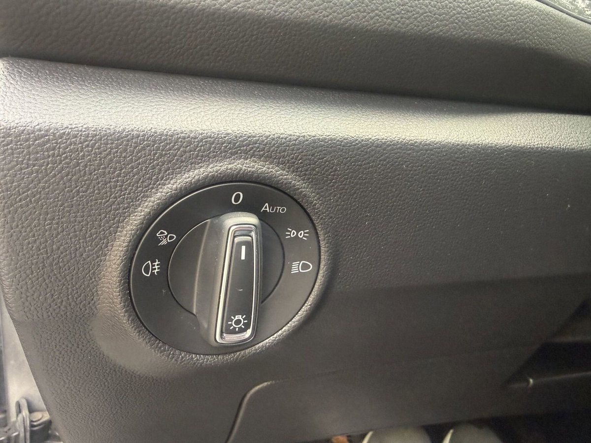 Volkswagen T-Roc 1.0 TSI Style (14)