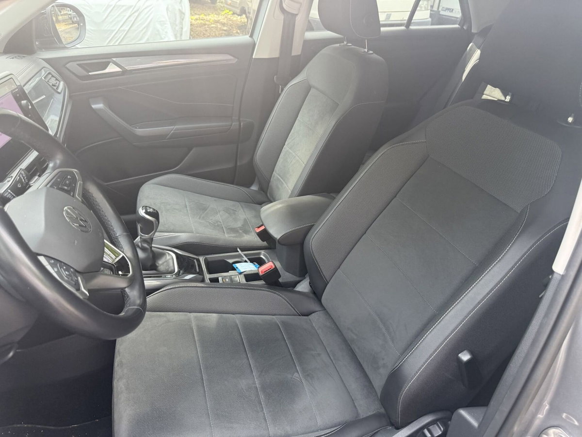 Volkswagen T-Roc 1.0 TSI Style (8)