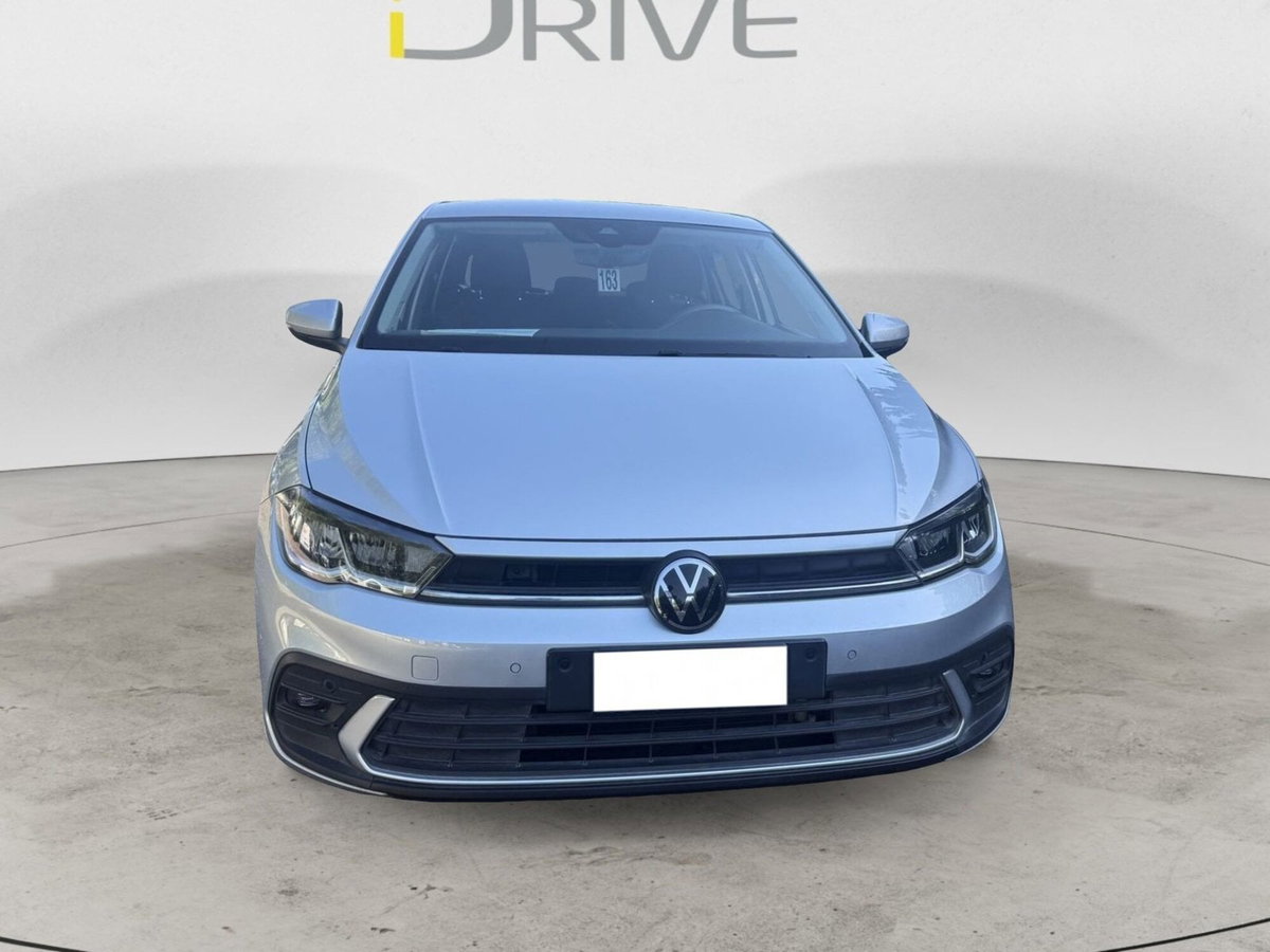 Volkswagen Polo 1.0 tsi Life 95cv (2)