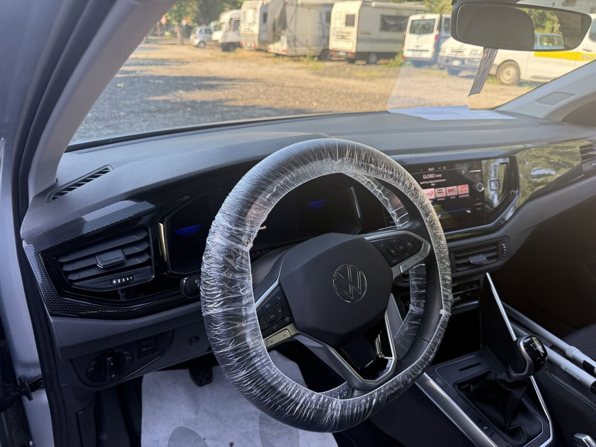 Volkswagen Polo 1.0 tsi Life 95cv (8)