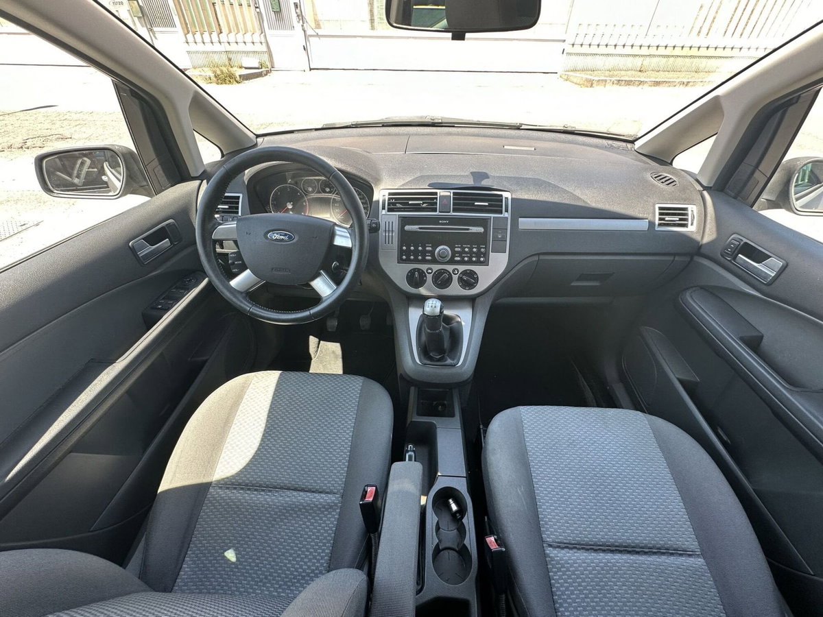 Ford Focus 1.6 TDCi (90CV) (10)