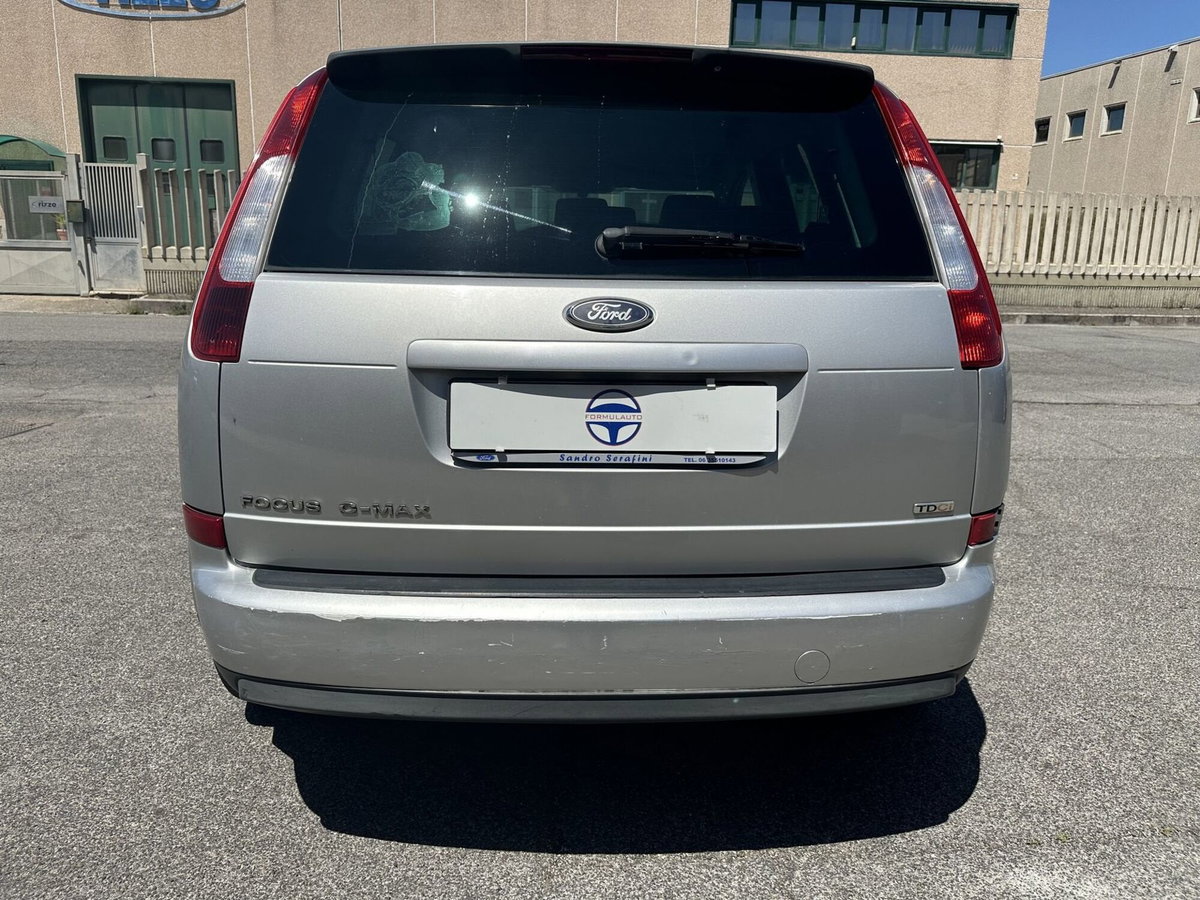 Ford Focus 1.6 TDCi (90CV) (5)