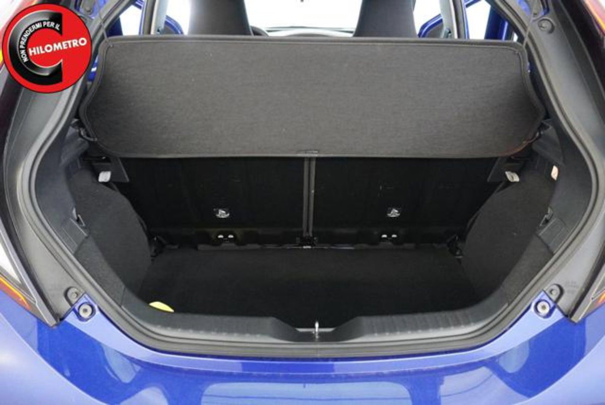 Toyota Aygo X 1.0 VVT-i 72 CV 5 porte Limited Air (10)
