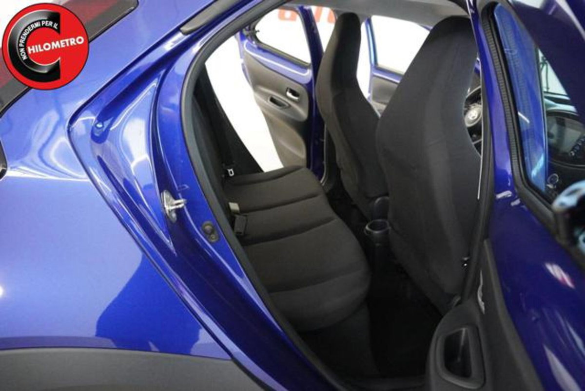 Toyota Aygo X 1.0 VVT-i 72 CV 5 porte Limited Air (11)