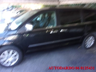 Chrysler Grand Voyager Grand Voyager 2.8 CRD DPF Limited (4)