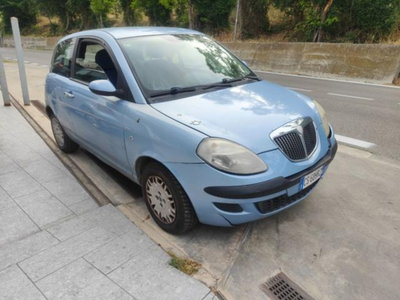 Lancia Ypsilon Multijet 16V Oro (2)
