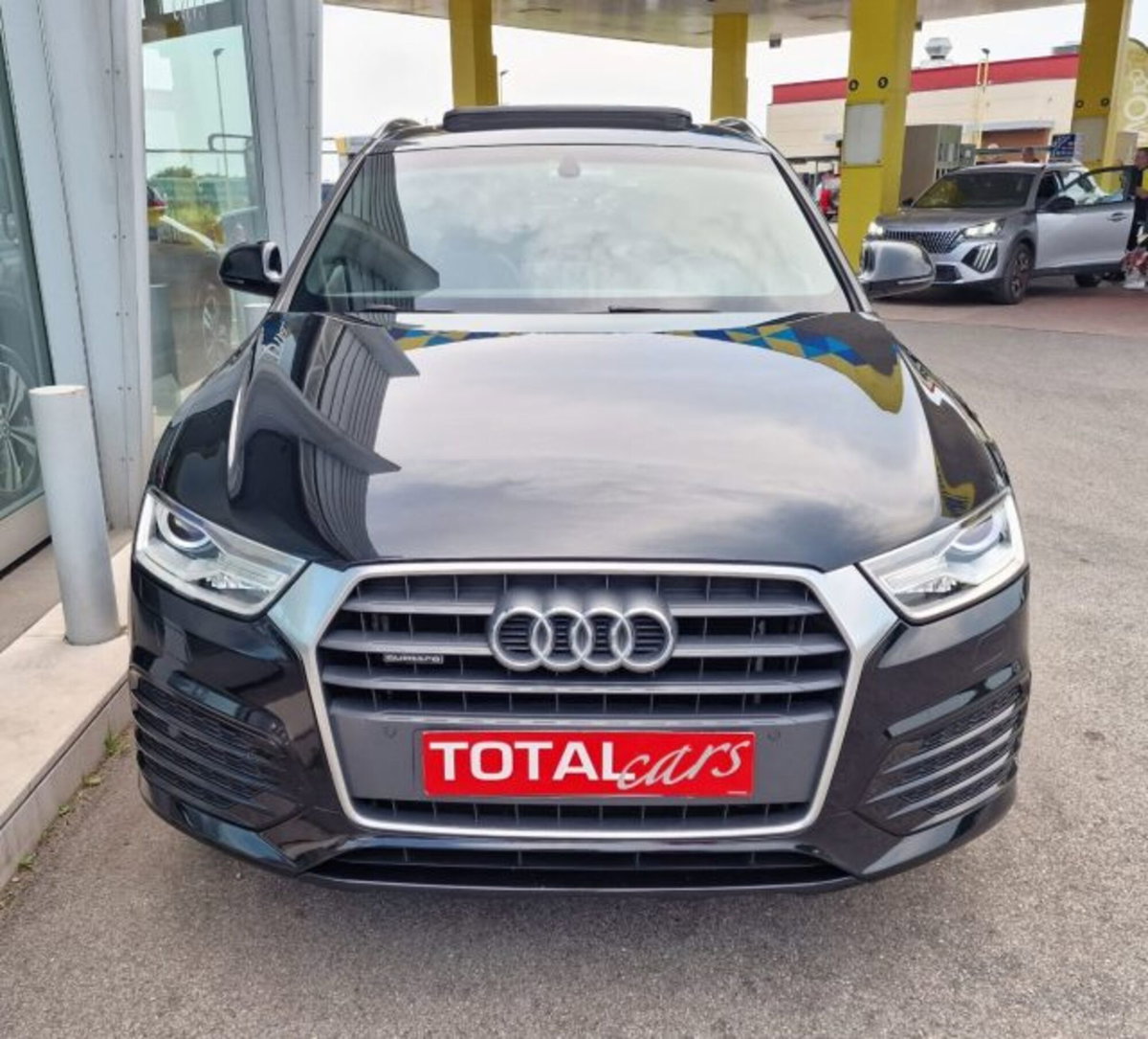 Audi Q3 2.0 TDI 184 CV quattro S tronic S line Edition (9)