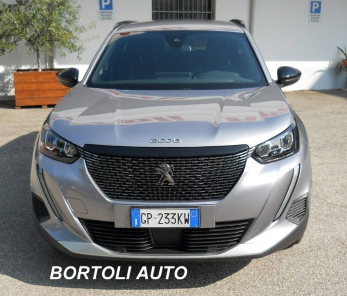 Peugeot 2008 BlueHDi 130 S&S EAT8 Allure Pack (2)