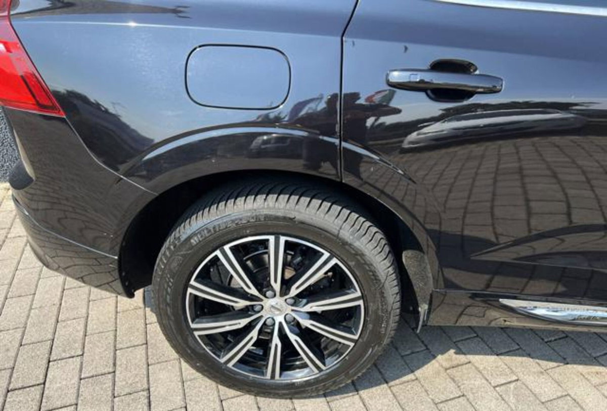 Volvo XC60 D4 AWD Geartronic Inscription (16)