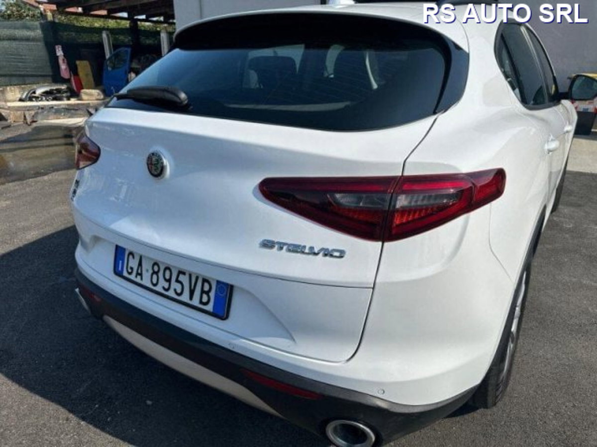 Alfa Romeo Stelvio Stelvio 2.2 Turbodiesel 190 CV AT8 Q4 Super Business (6)