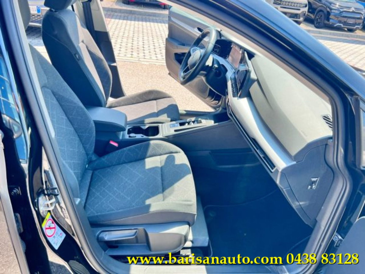 Volkswagen Golf Variant 1.0 eTSI EVO DSG Life (6)
