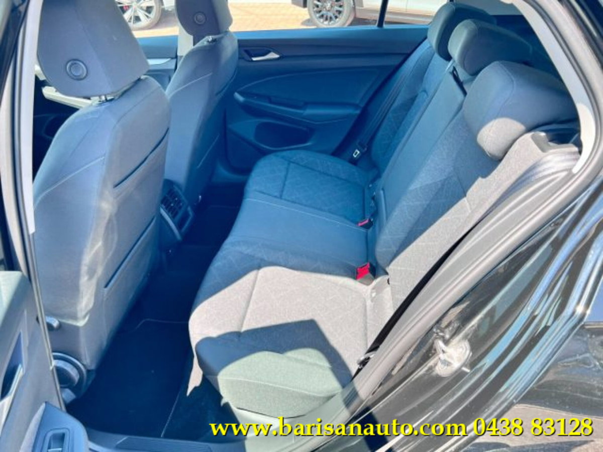 Volkswagen Golf Variant 1.0 eTSI EVO DSG Life (7)