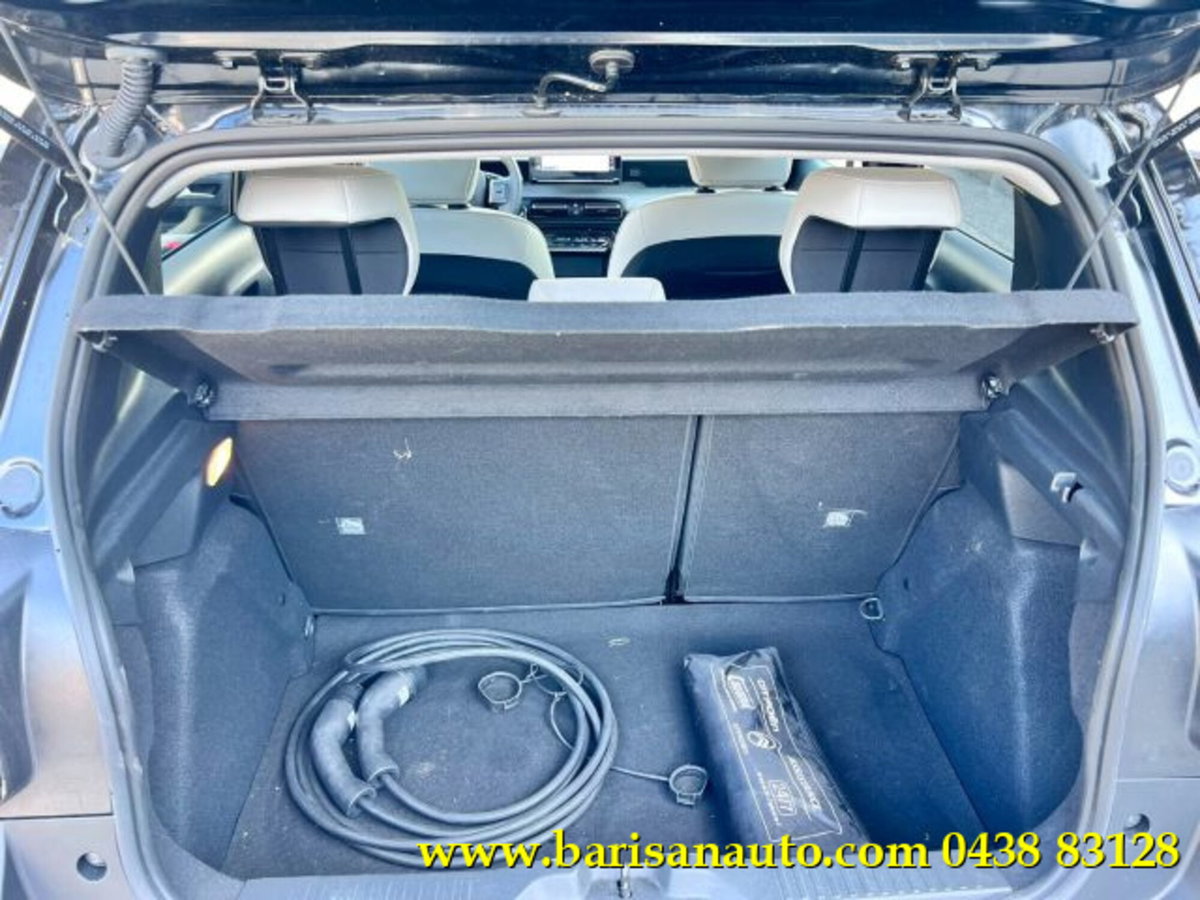 Citroen e-C3 44kWh elettrico Max 113cv (8)