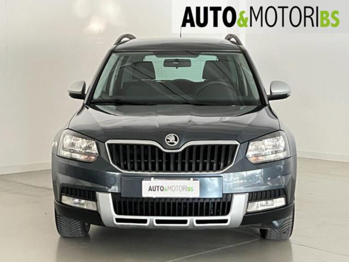 Skoda Yeti 2.0 TDI CR 110CV 4x4 Ambition (2)