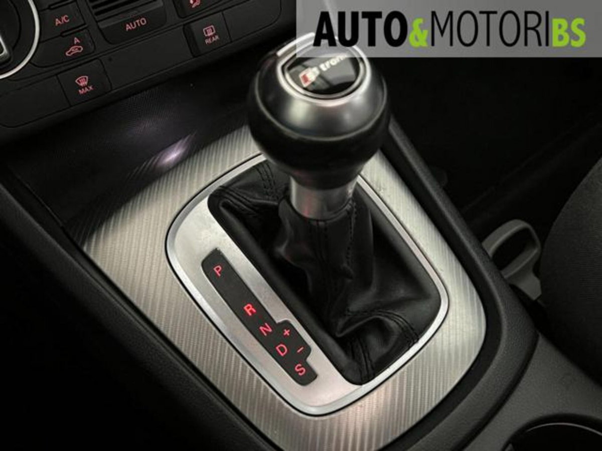 Audi Q3 2.0 TDI 150 CV quattro S tronic Business (15)