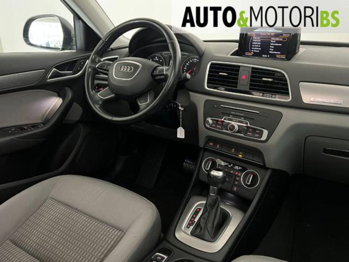 Audi Q3 2.0 TDI 150 CV quattro S tronic Business (16)