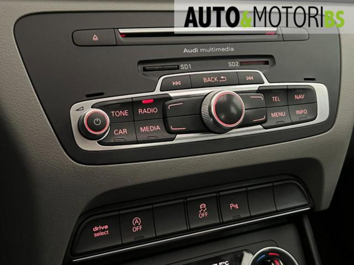 Audi Q3 2.0 TDI 150 CV quattro S tronic Business (18)