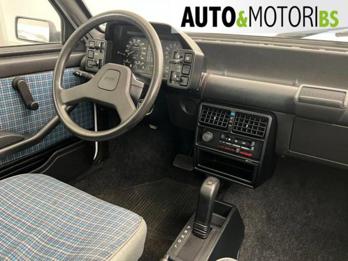 Fiat Uno 60 Selecta 3 porte S (16)