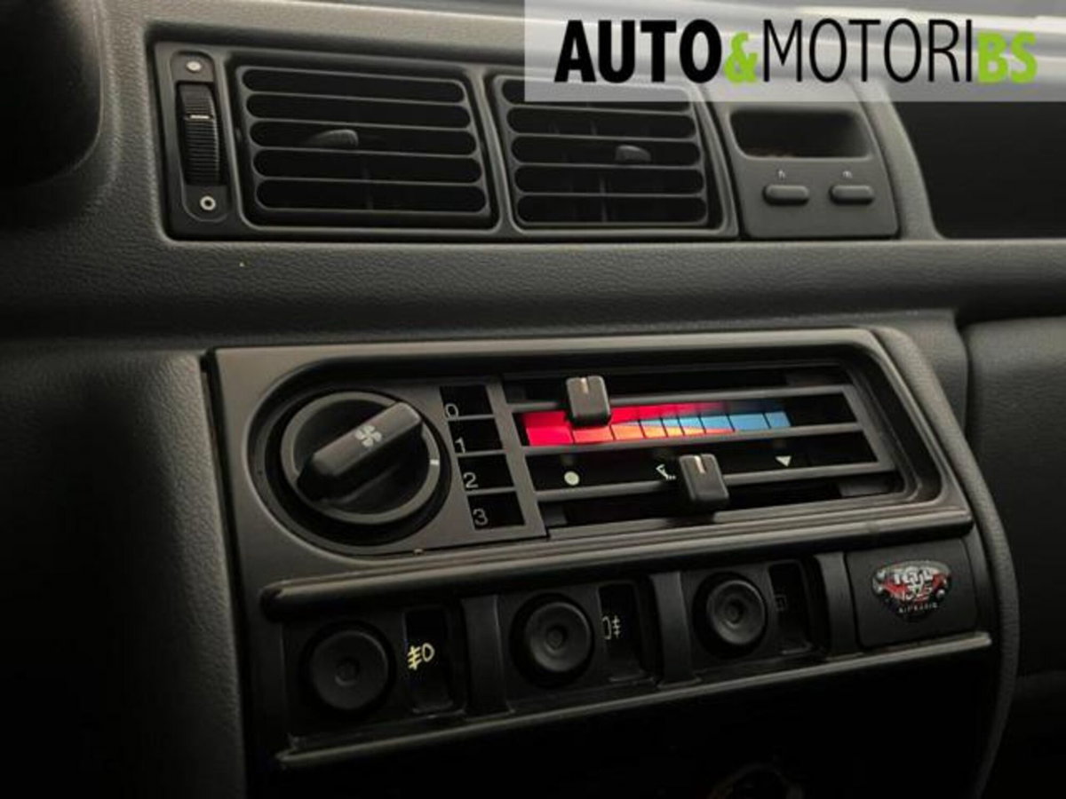 Ford Fiesta 1.6i 3 porte XR2 (13)