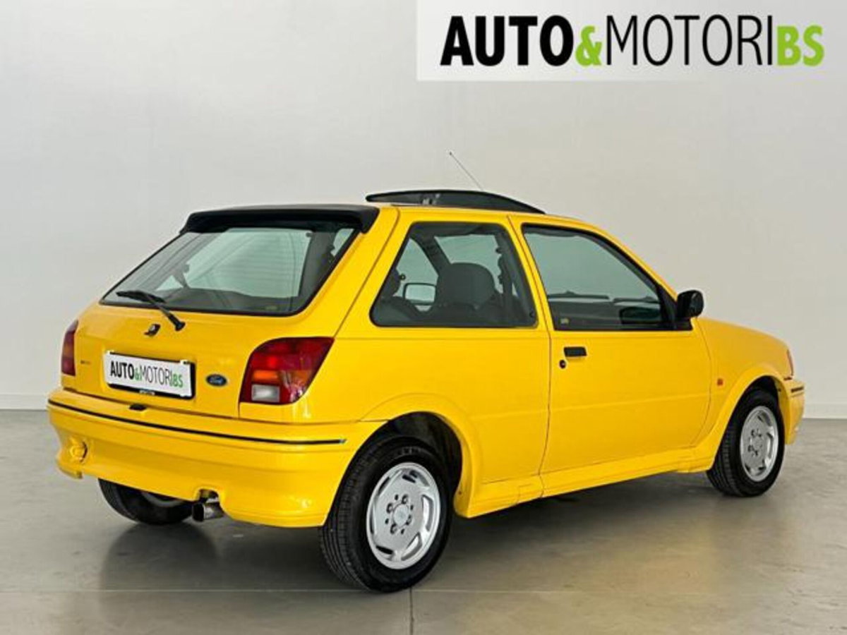 Ford Fiesta 1.6i 3 porte XR2 (4)