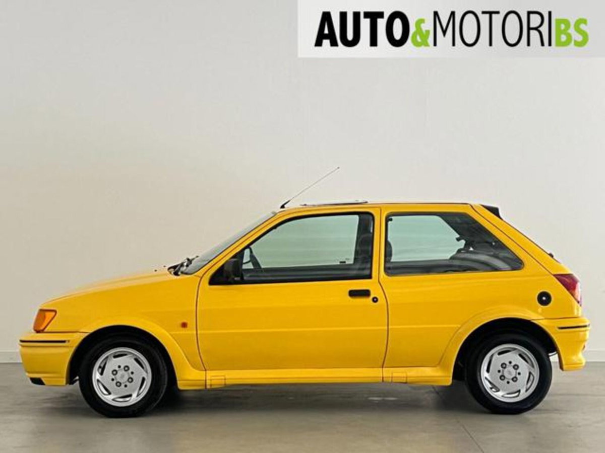 Ford Fiesta 1.6i 3 porte XR2 (7)
