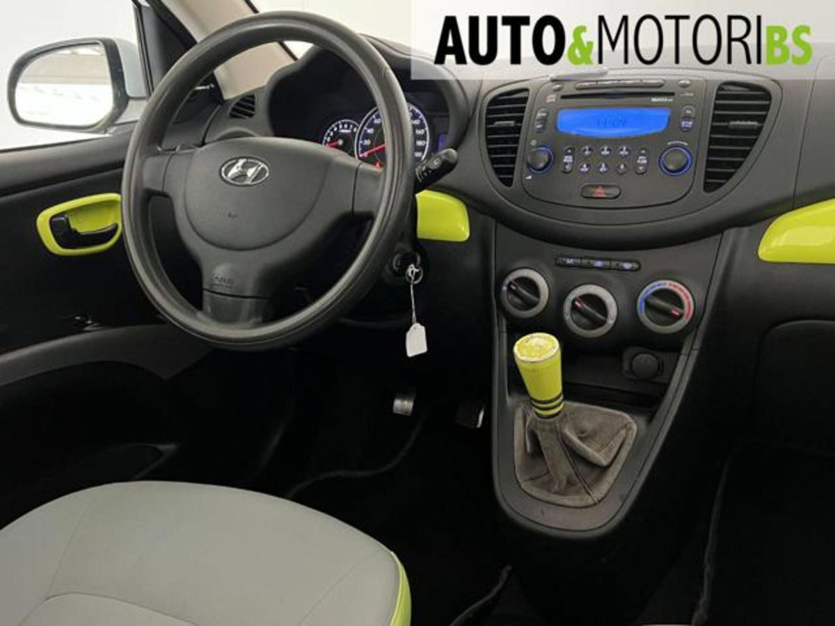 Hyundai i10 1.1 12V Fiorucci (16)