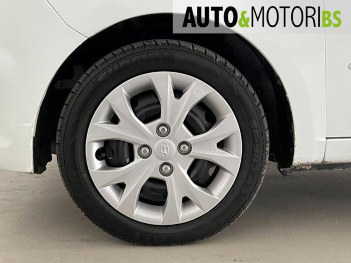 Hyundai i10 1.1 12V Fiorucci (8)