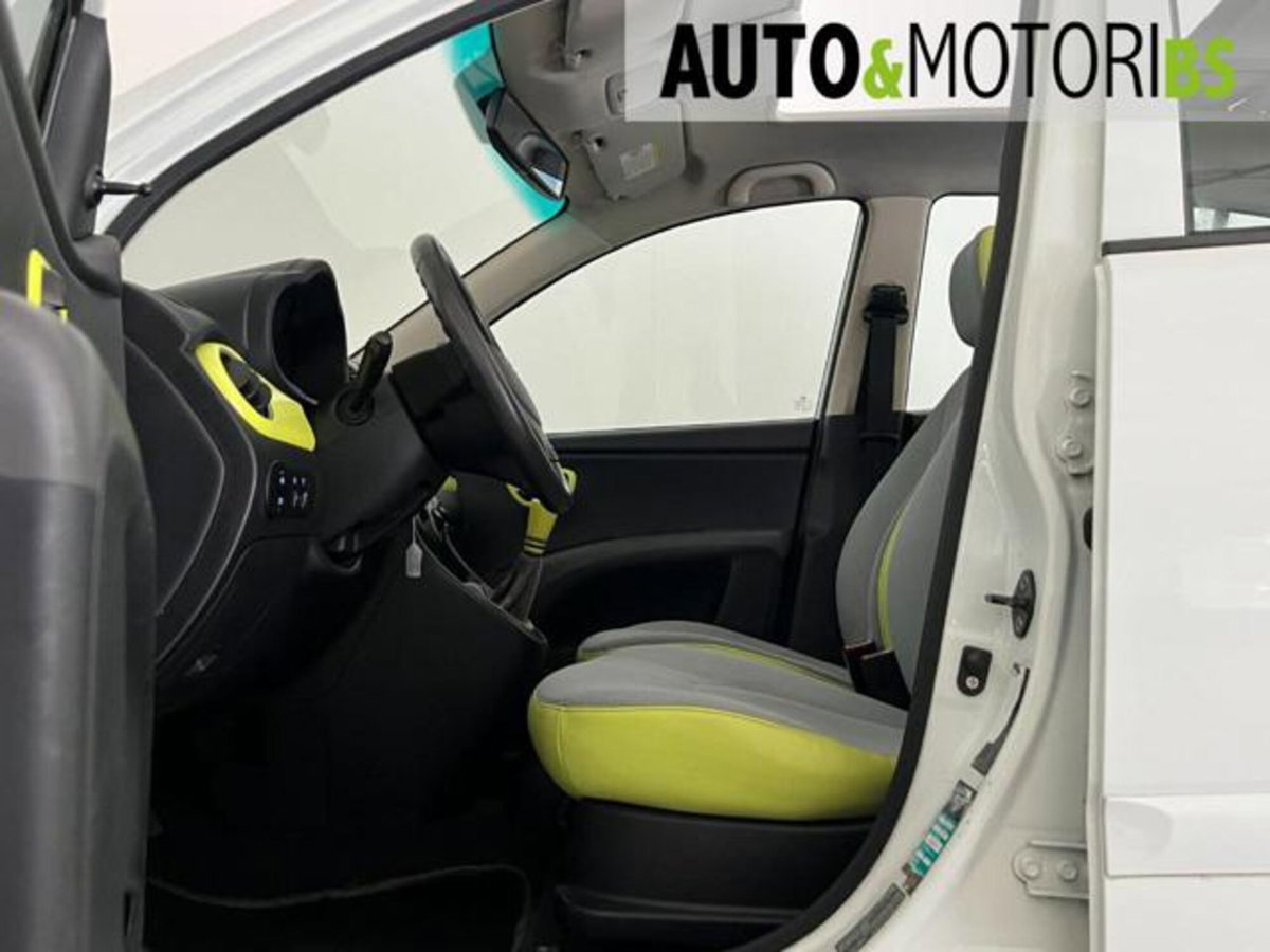 Hyundai i10 1.1 12V Fiorucci (9)