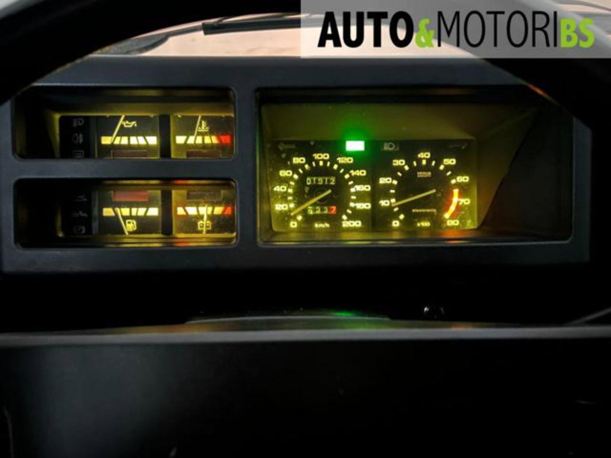 Lancia Delta 1.3 (10)