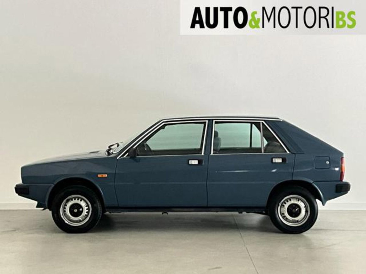 Lancia Delta 1.3 (7)
