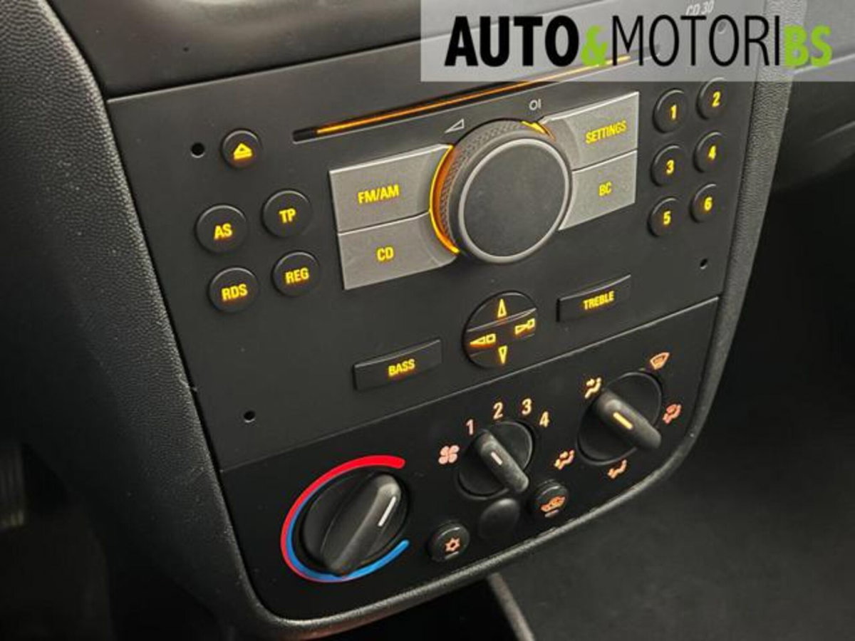 Opel Combo Furgone 1.6 CNG Metano 3p. Van (12)