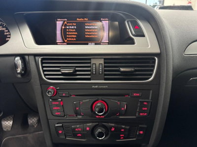 Audi A4 Avant 2.0 TDI 143CV F.AP. quattro (12)