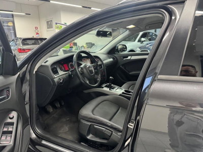 Audi A4 Avant 2.0 TDI 143CV F.AP. quattro (8)