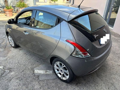 Lancia Ypsilon 1.2 69 CV 5 porte GPL Ecochic Gold (7)