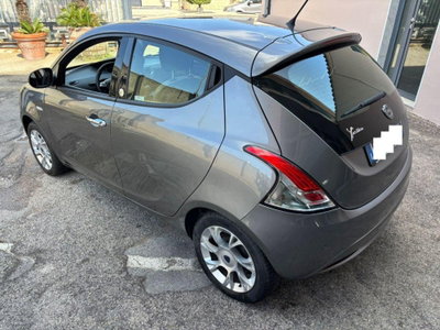 Lancia Ypsilon 1.2 69 CV 5 porte GPL Ecochic Gold (8)