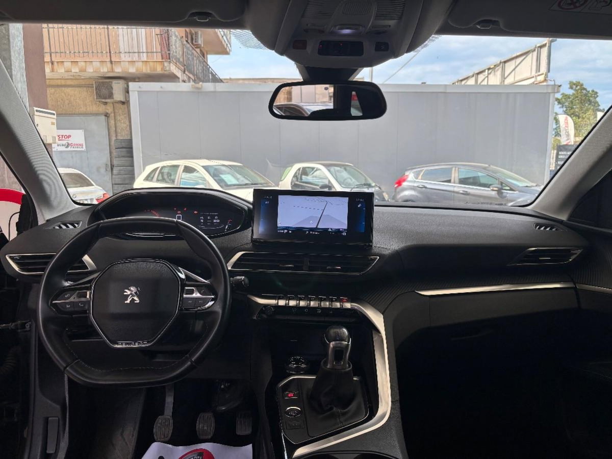 Peugeot 3008 BlueHDi 130 S&S EAT8 Allure Pack (9)