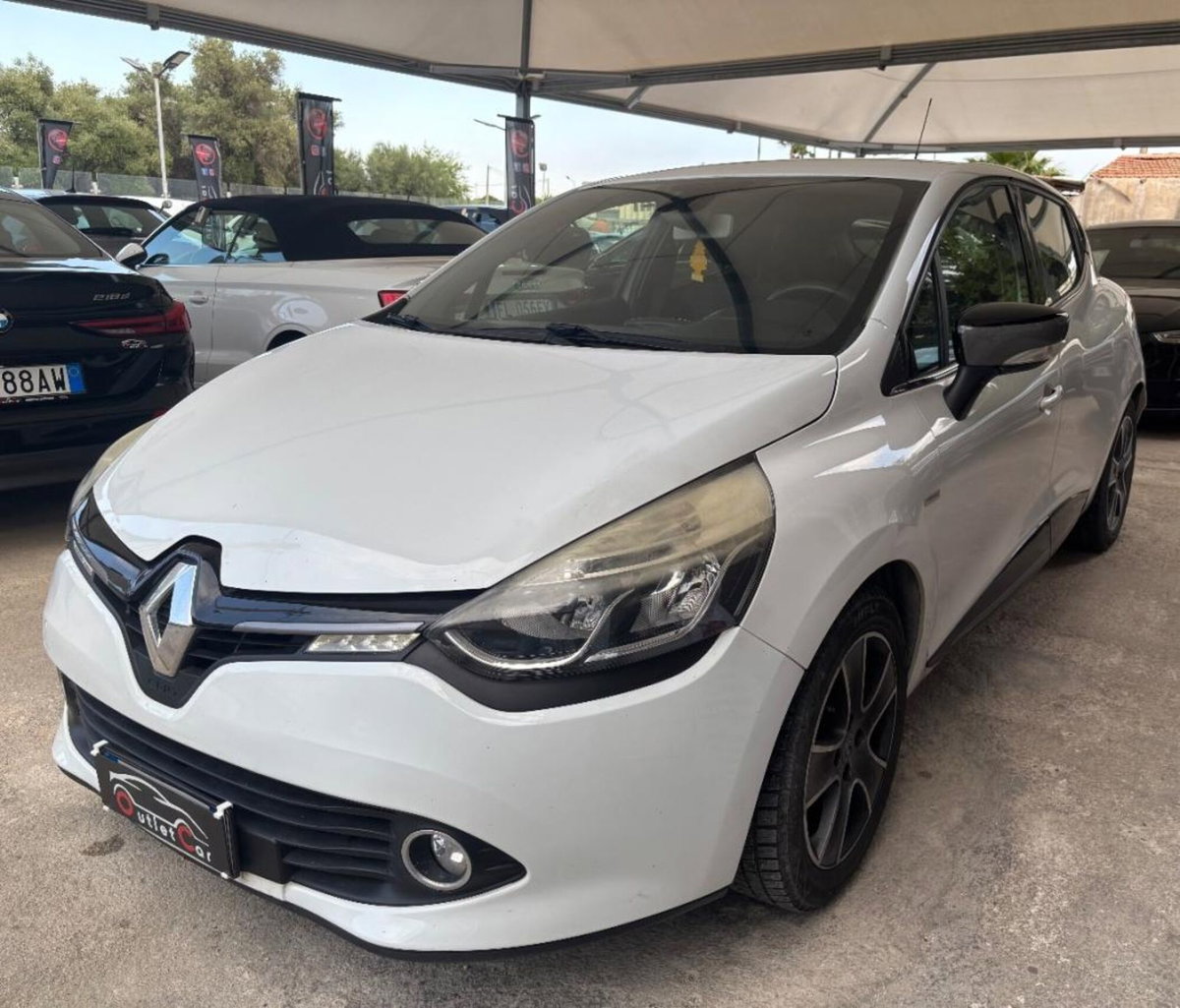 Renault Clio 1.5 dCi 8V 75CV 5 porte Costume National (3)