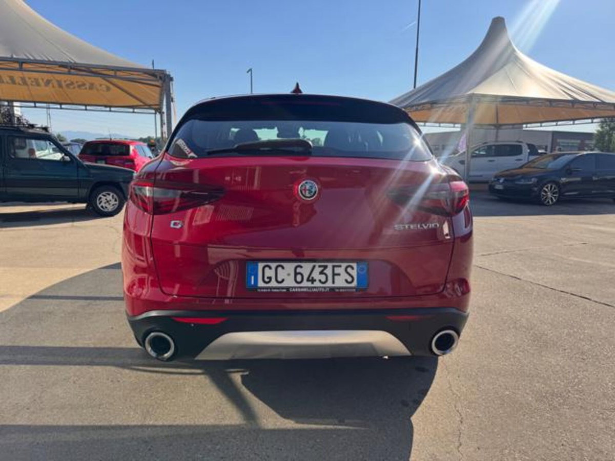 Alfa Romeo Stelvio Stelvio 2.2 Turbodiesel 190 CV AT8 Q4 Ti (5)
