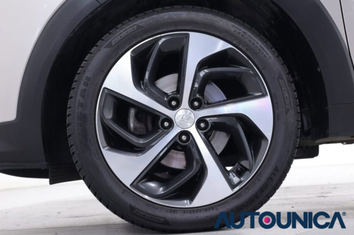 Hyundai Tucson 1.7 CRDi DCT XPossible (13)