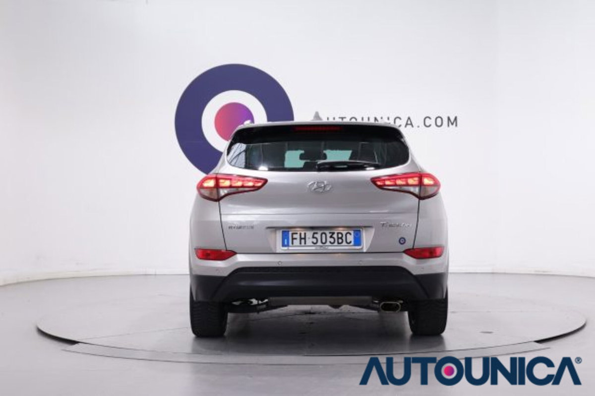 Hyundai Tucson 1.7 CRDi DCT XPossible (15)